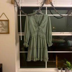 Green flowey dress